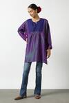 Buy Latha Puttanna Purple Two Tone Silk Hand Embroidered Thread And Bead Work Yoke Phiran Tunic at Aza Fashions Buy_Latha Puttanna_Purple Two Tone Silk Hand Embroidered Thread And Bead Work Yoke Phiran Tunic _at_Aza_Fashions