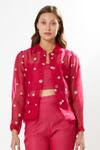 Meadow Fuchsia Silk Organza, Cotton Embroidery Collared, La Vie Jacket With Inner Top Online at Aza Fashions Meadow_Fuchsia Silk Organza, Cotton Embroidery Collared, La Vie Jacket With Inner Top _Online_at_Aza_Fashions