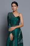 Buy_Vedika M_Green Satin Printed V Neck Abstract Kaftan  _Online_at_Aza_Fashions