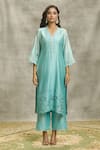 Surabhi Arya_Blue Silk, Chanderi Embroidery V-neck Thread Hand Kurta And Palazzo Set _Online_at_Aza_Fashions