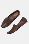 Buy_Lafattio_Brown Perforated Texture Leather Juttis  