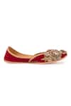 Buy_5elements_Maroon Embroidered Velvet Floral Applique Juttis _Online_at_Aza_Fashions