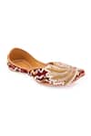 Buy_5elements_Maroon Embroidered Velvet Cutwork Floral Juttis _at_Aza_Fashions