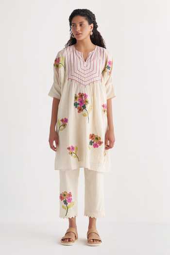 Buy_Shivani Bhargava_Ivory Cotton Embroidery Collared Kurta And Pant Set _at_Aza_Fashions