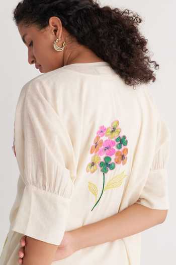 Shivani Bhargava_Ivory Cotton Embroidery Collared Kurta And Pant Set _at_Aza_Fashions