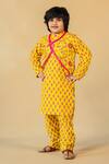 Buy_JILMIL DREAMWEAR_Yellow Cotton Printed Jaipuri Jacket And Kurta Set _Online_at_Aza_Fashions