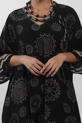 Shop_Krishna Mehta_Black Modal Embroidery V-neck Block Print Kaftan _at_Aza_Fashions