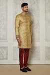 Aryavir Malhotra_Gold Jamewar Woven Floral Tonal Pattern Sherwani _at_Aza_Fashions