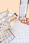 Jaipur Gate_White Muslin Printed Jet Plane Baby Cot Set _Online_at_Aza_Fashions