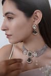 Do Taara_Grey Diamonds, Stones Polki Necklace Set_Online_at_Aza_Fashions