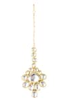 Shop_Aakarsha By Ajay_Gold Plated Kundan Stones Floral Motif Maangtikka _at_Aza_Fashions