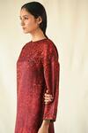 Buy_Til_Red Cotton Satin Round Neck Hand Painted Freckle Print Kurta Set _Online_at_Aza_Fashions