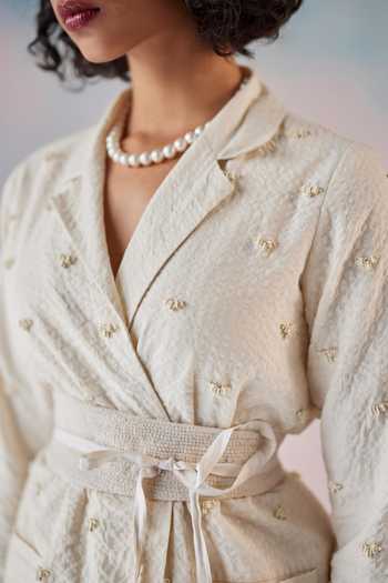 Buy_Ilk_Off White Chanderi Embroidery, Foil Printing Foam Heart Jacket With Pant _Online_at_Aza_Fashions
