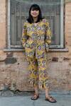 Buy_Jodi_Yellow Mul Hand Block Printed Floral Collared Neck Shirt And Pant Set 