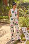 Buy_Jodi_White Handloom Cotton Embroidery Floral Print Pant _Online_at_Aza_Fashions