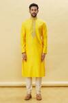 Samyukta Singhania_Yellow Silk Plain Floral Solid Kurta With Churidar Set _Online_at_Aza_Fashions