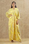 Buy_Keerthi Kadire_Yellow Georgette Printed Floral V Neck Kaftan With Inner _at_Aza_Fashions