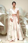 1999AD By Amita & Deepak_Pink Chanderi Embroidery Floral V Neck Ashby Flower Lehenga Set _at_Aza_Fashions