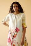 Buy_Moh India_White Bemberg Twill Cotton Satin Print Floral Garden Bloom Kurta With Pant_Online_at_Aza_Fashions
