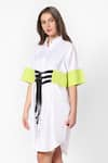 16Stitches_White Egyption Cotton Plain Collared Neck Contrast Belt Detail Shirt Dress _Online_at_Aza_Fashions