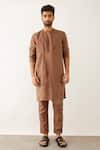 Buy_Son of A Noble Snob_Brown 100% Linen Plain Yam Round Neck Kurta Set  _Online_at_Aza_Fashions