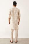 Shop_Son Of A Noble Snob_Ivory Linen Halles Catchfly Printed Kurta Set _at_Aza_Fashions