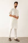 Buy Son Of A Noble Snob White Linen Issa Kurta Set at Aza Fashions Buy_Son Of A Noble Snob_White Linen Issa Kurta Set _at_Aza_Fashions