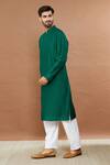 Buy_Aham-Vayam_Green Cotton Embroidered French Knots Kurta Set _Online_at_Aza_Fashions