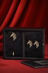 Buy_Cosa Nostraa_Gold The Majestic Horse Carved Lapel Pin And Cufflinks Gift Set_at_Aza_Fashions