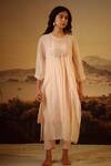 Buy_Tatwa_Ivory Kurta Handloom Chanderi Embroidery Resham Round Lovebird And Pant Set _at_Aza_Fashions