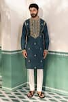 Buy_Shreyansh Designs_Green Padma Silk Hand Embroidery Beads Mushq Kurta With Pant _at_Aza_Fashions