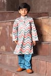 Buy_Fayon Kids_Blue Cotton Embroidery Zig Zag Print Kurta Set _at_Aza_Fashions