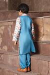 Fayon Kids_Blue Cotton Embroidery Zig Zag Print Kurta Set _Online_at_Aza_Fashions