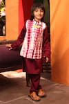 Buy_Fayon Kids_Maroon Cotton Embroidery Tie Dye Kurta Set _at_Aza_Fashions