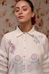 Vrinda by Pundrik Dubey_Ivory Chanderi Silk Embroidered Floral Shirt Collar Top And Pant Set _at_Aza_Fashions