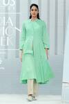 Buy_Dhi_Green Cotton Mandarin Collar Panelled Kurti _at_Aza_Fashions