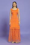 Adara Khan_Peach Chiffon Round Neck Bandhani Pattern Kurta Set _Online_at_Aza_Fashions