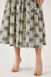 Buy Koai Green Cotton Round Neck Floral Pattern Dress Buy_Koai_Green Cotton Round Neck Floral Pattern Dress