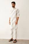 Son Of A Noble Snob_White Linen Waves Print Kurta And Trouser Set _Online_at_Aza_Fashions