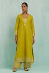 Buy_TIC_Green Cotton Slub Embroidered Gotapatti V Gota Embellished Kurta With Palazzo _at_Aza_Fashions