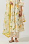 Label Earthen_Ivory Cotton Mul, Dupatta Organza Silk Printed Floral V Neck Pleated Kurta Set _at_Aza_Fashions