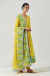 Label Earthen_Yellow Cotton Mul Printed Floral V Neck Gathered Kurta Set _Online_at_Aza_Fashions