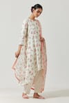 Buy_Label Earthen_Ivory Cotton Mul, Dupatta Organza Silk Printed Floral Asymmetric Hem Kurta Set _Online_at_Aza_Fashions