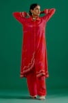 Sitaraa_Fuchsia Crepe Printed Garden Shirt Collar Meera Tonal Kurta With Pant _Online_at_Aza_Fashions