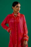 Sitaraa_Fuchsia Crepe Printed Garden Shirt Collar Meera Tonal Kurta With Pant _at_Aza_Fashions