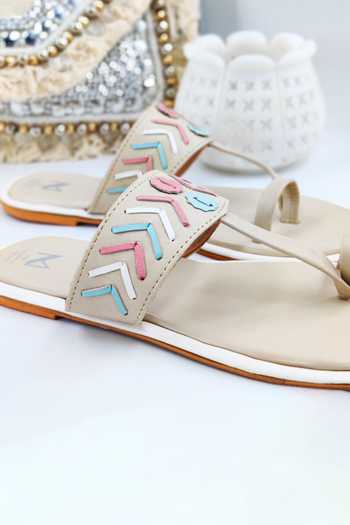 Buy_The Madras Trunk_Off White Handcrafted Kolhapuri Flats _Online_at_Aza_Fashions