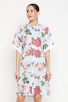 Buy_Monk & Mei_Blue Linen Bandage Printed Floral Collar Sonnet Dress _at_Aza_Fashions