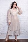 Buy_Vasavi Shah_Ivory Silk Tissue Embroidered Resham Shirt Collar Kurta And Pant Set  _at_Aza_Fashions