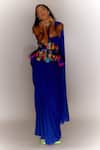 Buy_MINI SONDHI_Blue Rabbit Crepe Applique Embroidered Paint Stain Trouser Saree Set With Wasp _at_Aza_Fashions