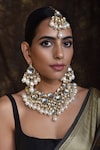 Buy_SWABHIMANN_Gold Plated Kundan Studded Choker Set_at_Aza_Fashions